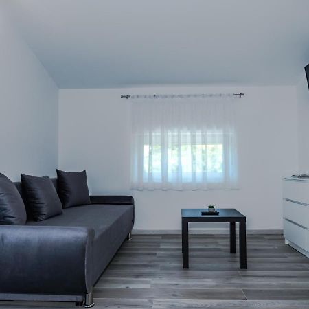 Feda Apartmanhaz Balatonboglár Exteriör bild