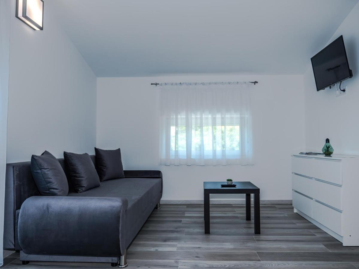 Feda Apartmanhaz Balatonboglár Exteriör bild